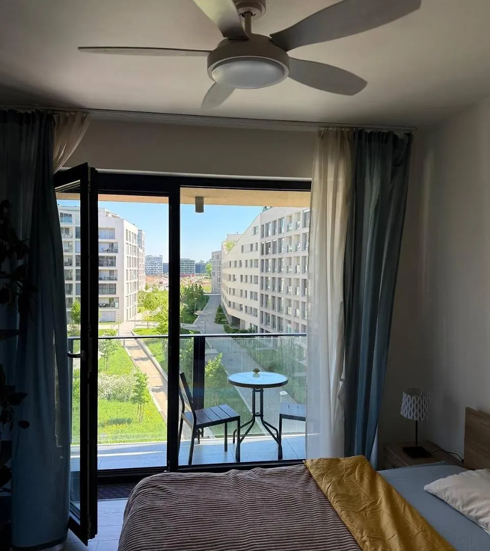 Cozy Studio Near City Centre Prague